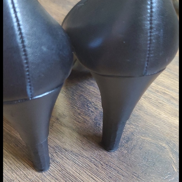 Chanel black pumps - Picture 12 of 12